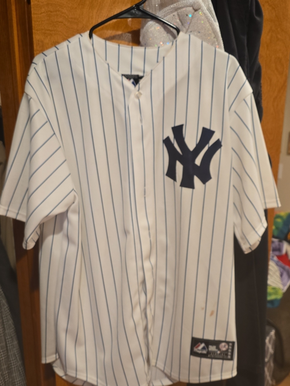 Majestic White Pinstripe New York Yankees Baseball Jersey Number 2 Derek Jeter